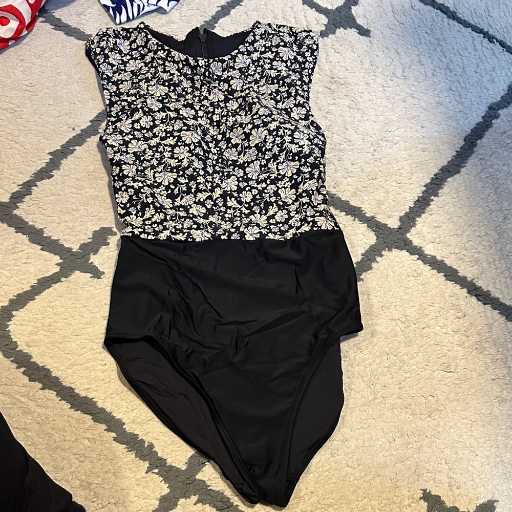 Summersalt “The Surf” swimsuit with matching cover up palazzo pants.